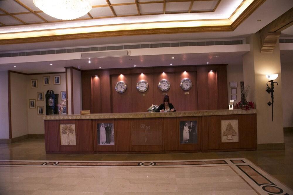 Bzommar Palace Hotel Dżunija Zewnętrze zdjęcie